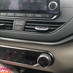 Meet your Posher, Brittney